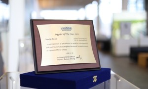 Hyundai Award e1649677976351