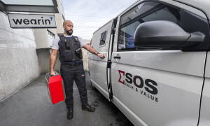 Connected vest Wearin SOS Cash and Value 01 1 e1669284228590