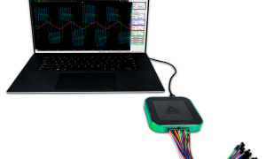 AnalogDiscovery3 InUse2 1000 1