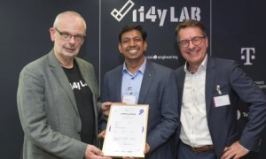 Certificate badging handover i14y Lab 23 16 9.jpg ico500