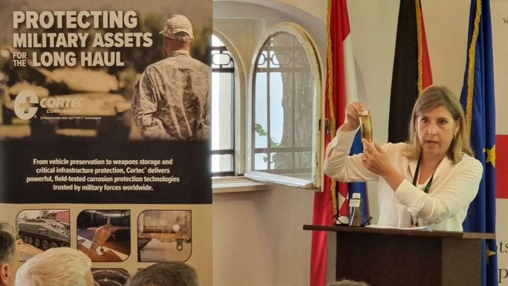 Berlin Ivana Radic presenting