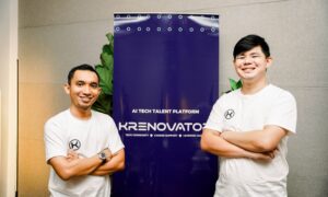 L R Mahadhir Yunus CEO and Calvin Lim COO Photo2 scaled