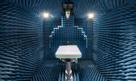 planar antenna array measurement scene photo rohde schwarz 200 120159 960 540 1